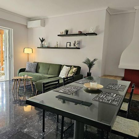 Modern Garden View Apt In Voula, Athens - Luxe Exterior foto