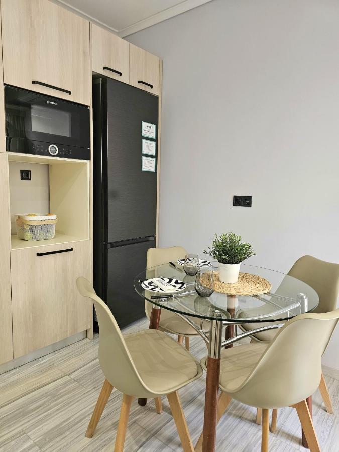 Modern Garden View Apt In Voula, Athens - Luxe Exterior foto